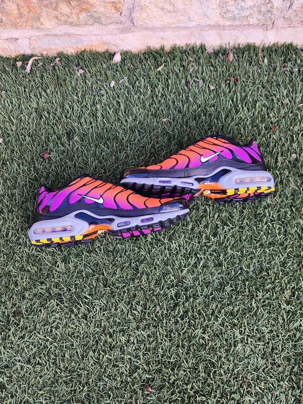 Nike Air Max Plus TN Gradient Flame Running Shoes - Purple Orange Pink Yellow